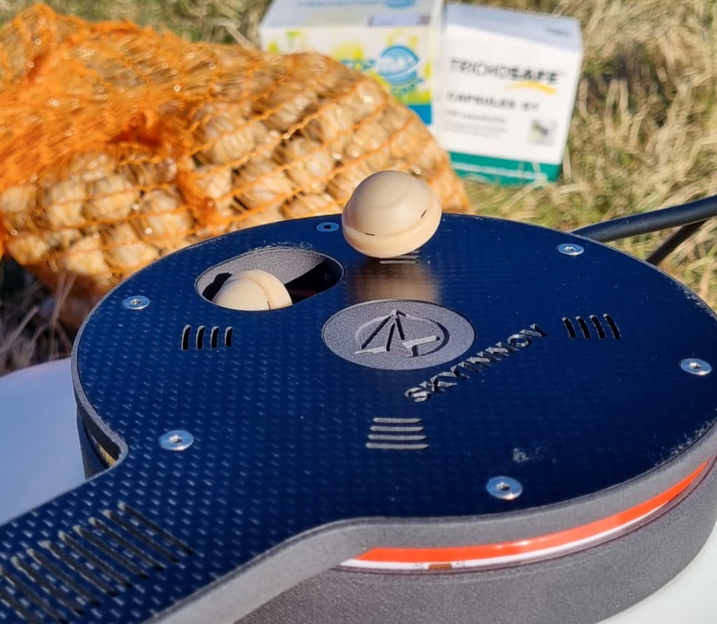 Trichogramme T Drop Skyinnov trichogramme spraying by drone