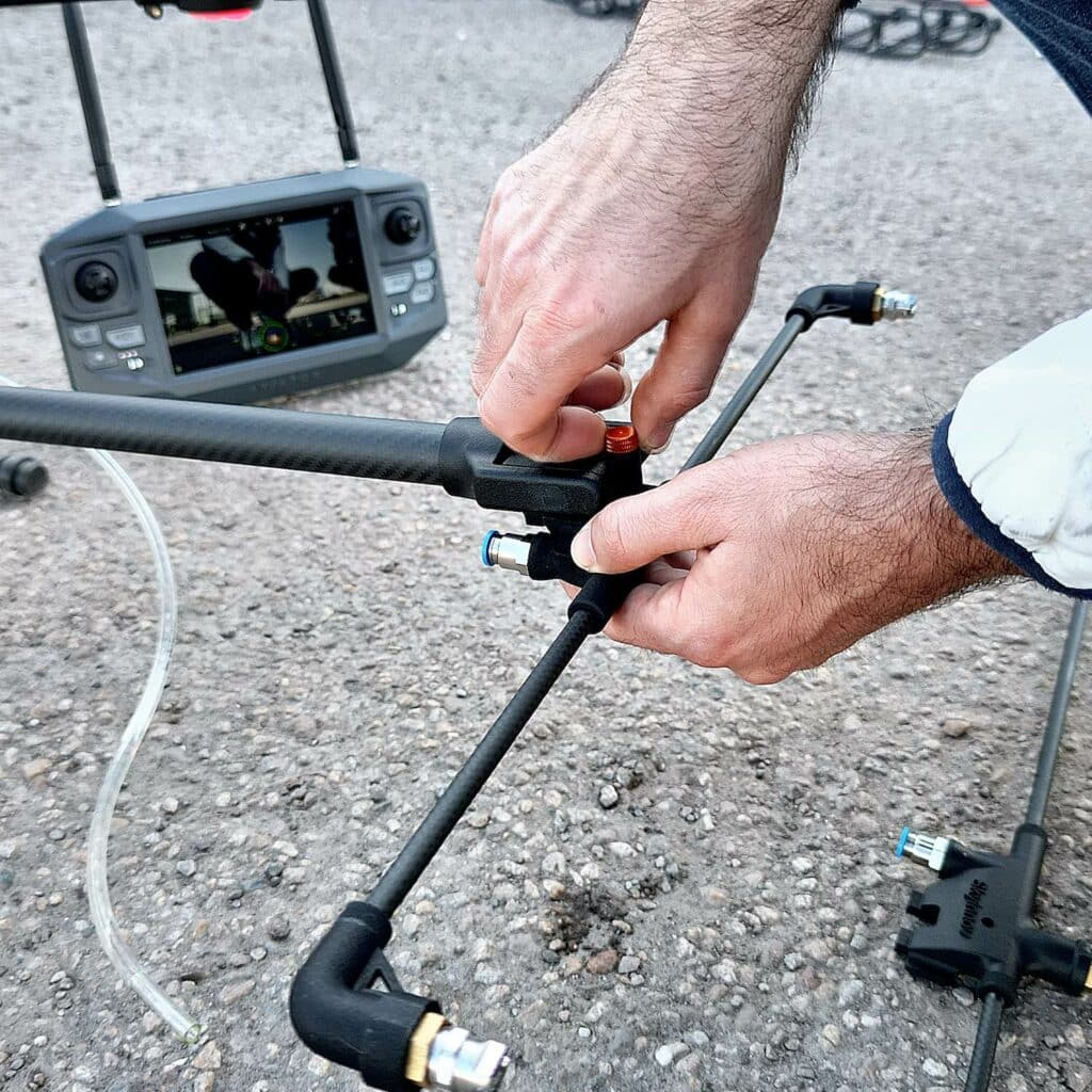 detail-drone-pulverisateur