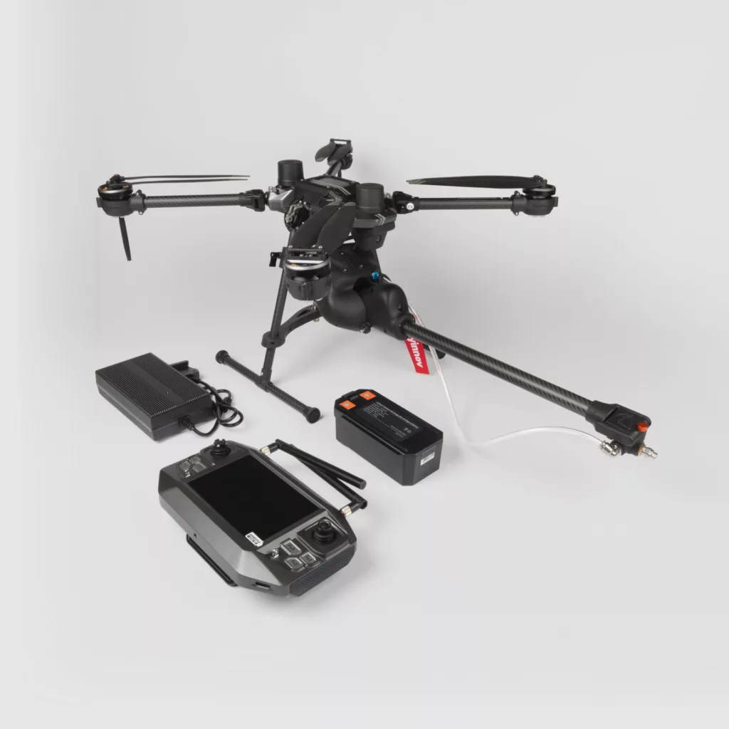 Drone de pulvérisation et de nettoyage toiture et façade